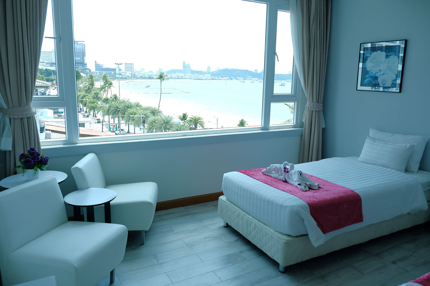 suite-side-sea-view-triple 3